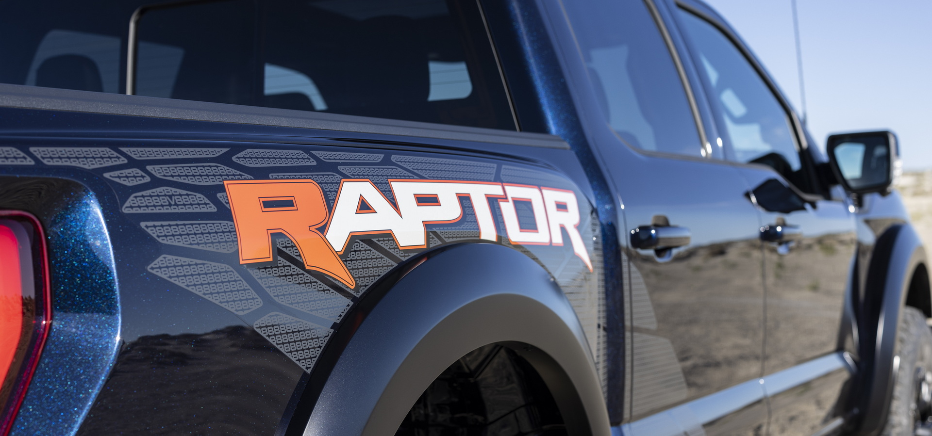 2023 Ford F-150 Raptor R Arrives With A Shelby GT500-Sourced 700HP V8 And $109,145 Price Tag