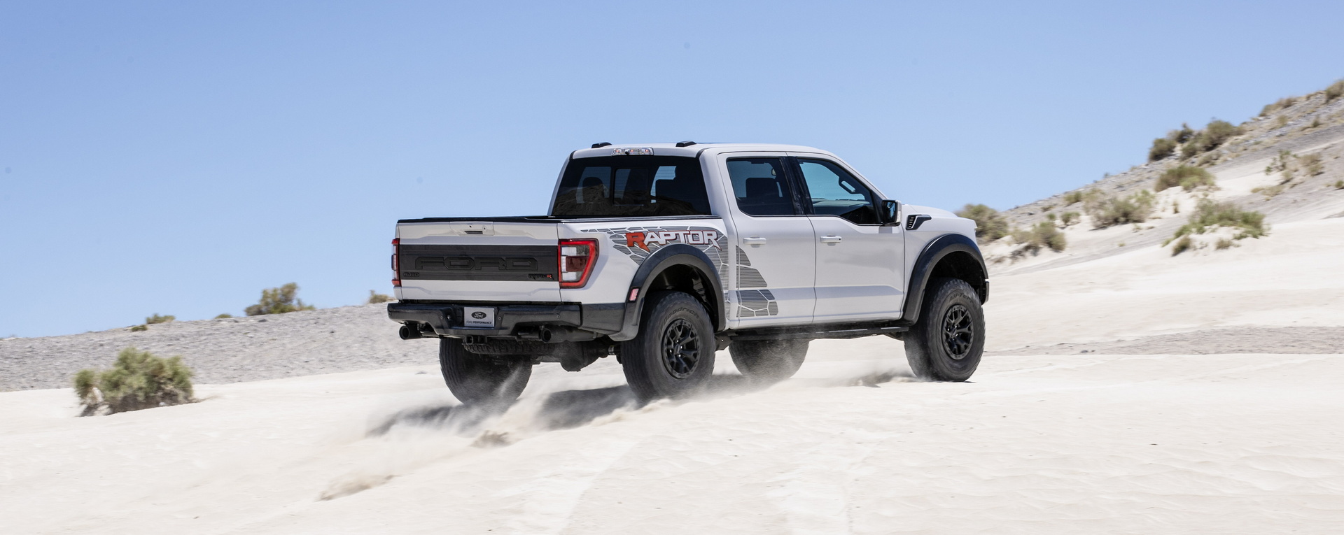 2023 Ford F-150 Raptor R Arrives With A Shelby GT500-Sourced 700HP V8 And $109,145 Price Tag