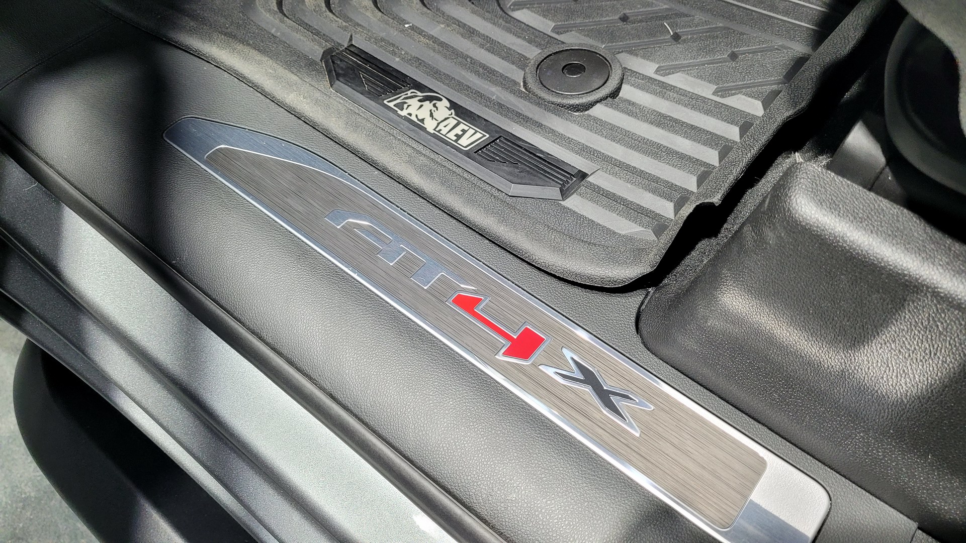 Beefed Up 2023 GMC Sierra 1500 AT4X AEV Edition Is Ready To Conquer The Wild