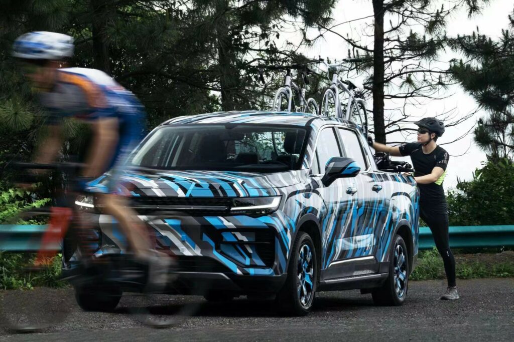 Geely Teases Electric RADAR Pickup, Will Reportedly Debut Later This ...