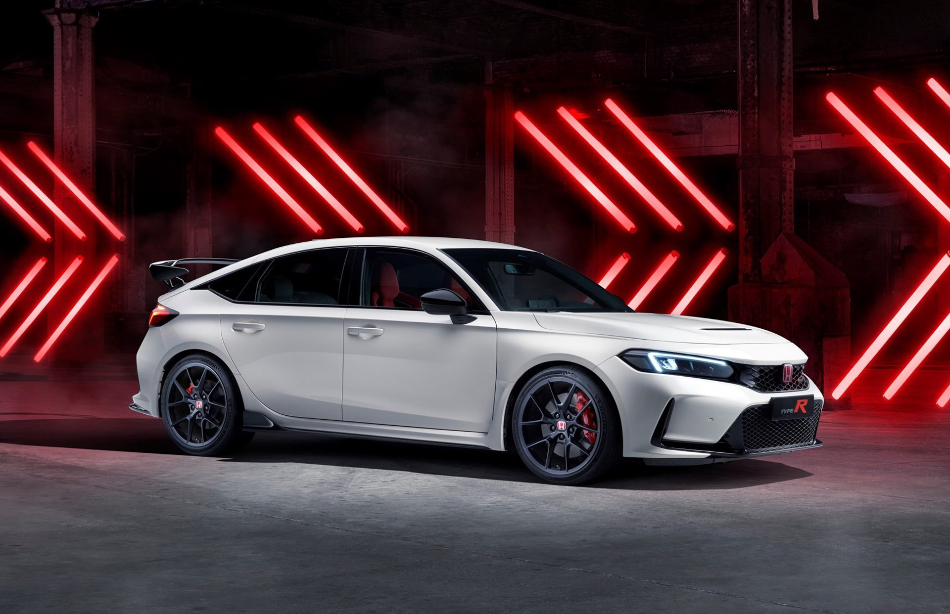 2023 Honda Civic Type R Says Round Steering Wheels Rule