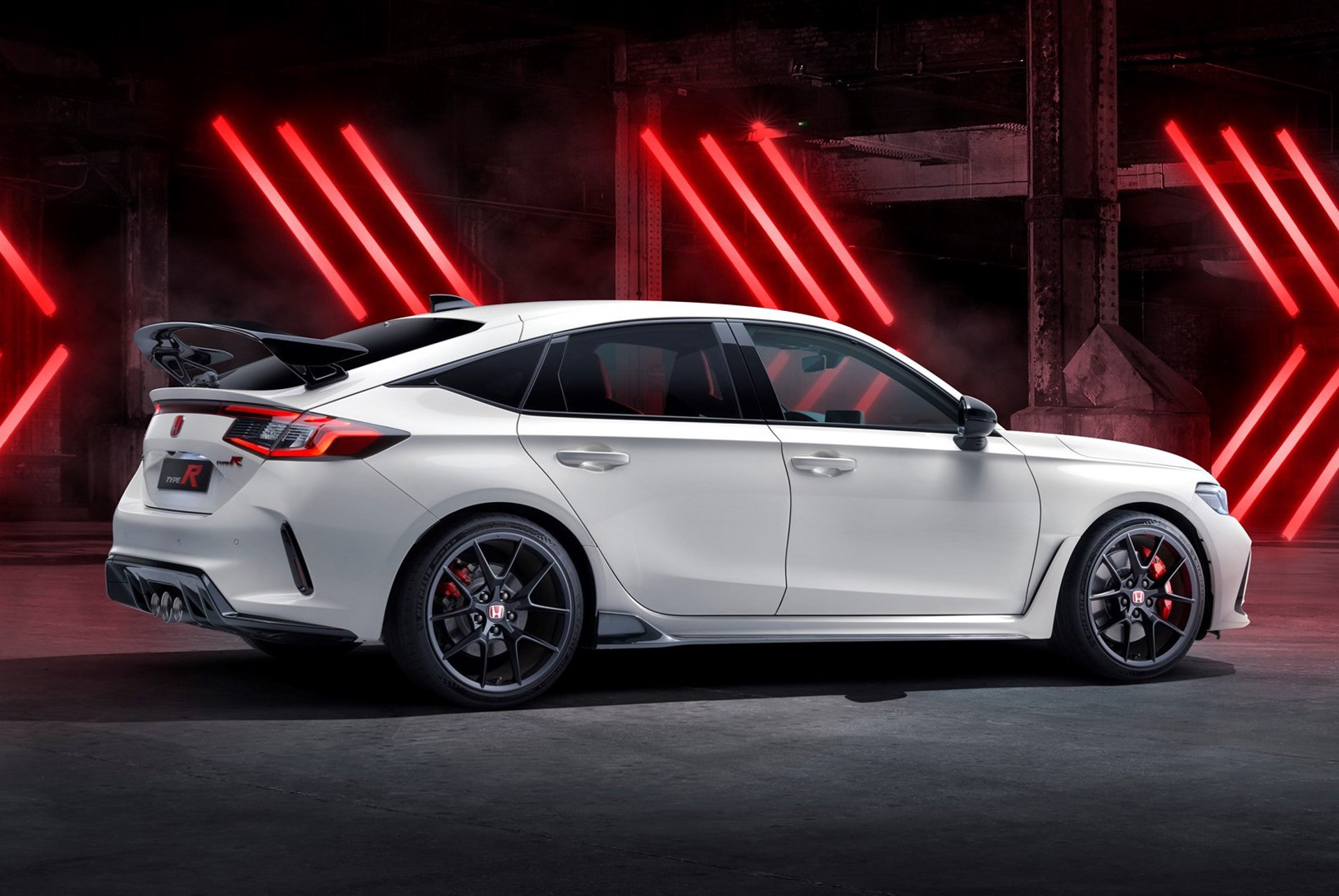 2023 Honda Civic Type R Says Round Steering Wheels Rule