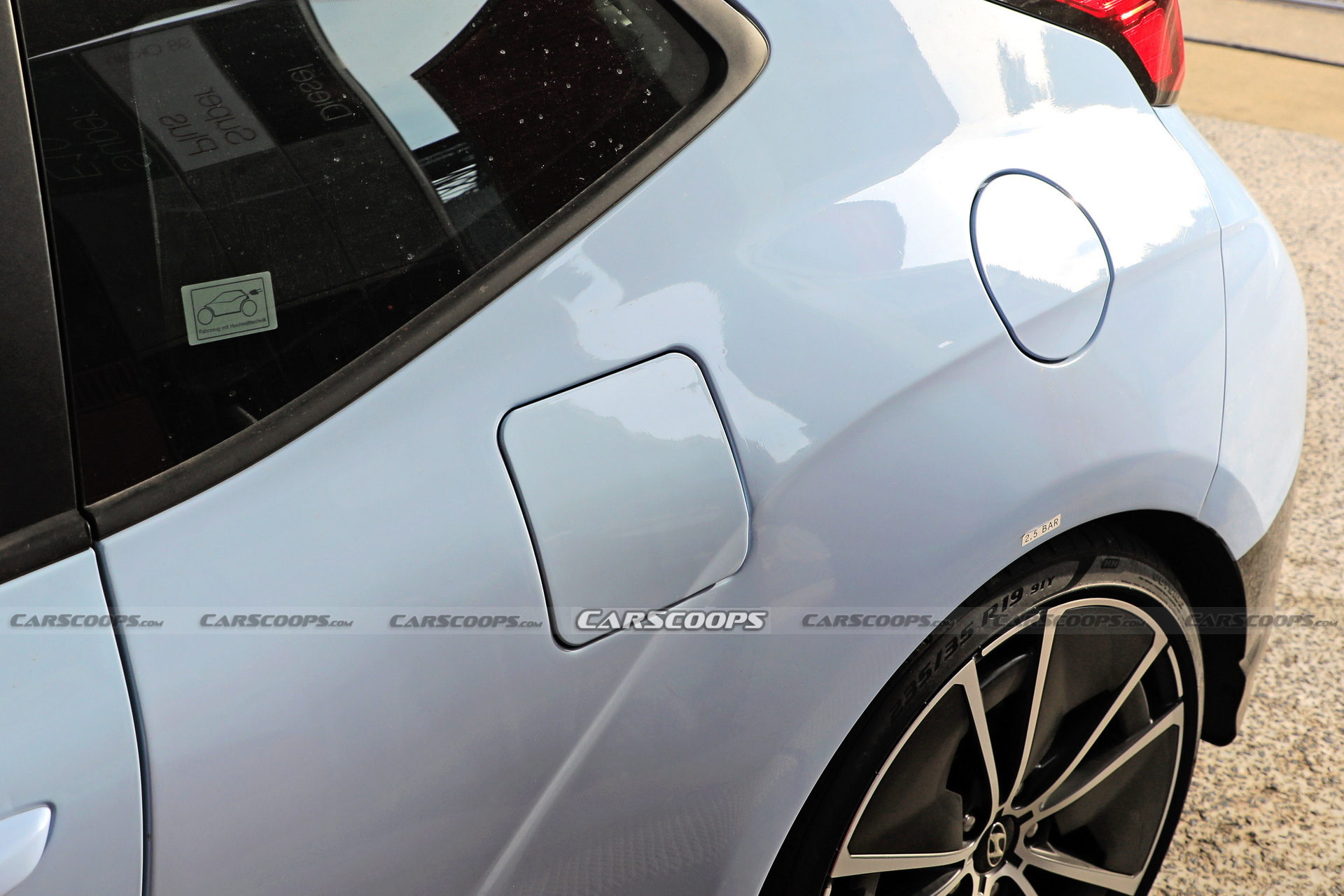 Hyundai Caught Testing PHEV Veloster N Despite Reportedly Killing The Hatchback