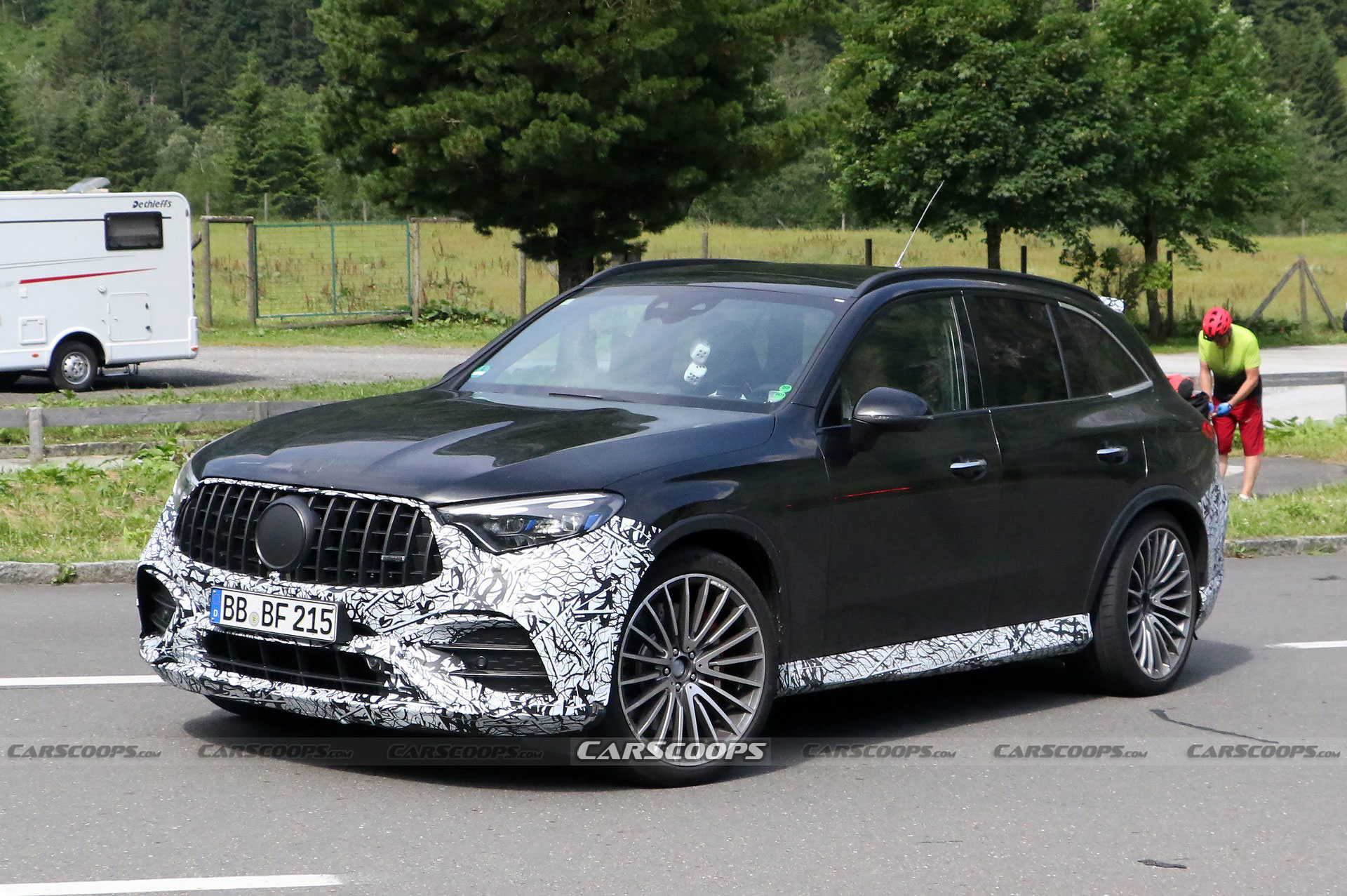 The 2023 Mercedes-AMG GLC 63 Is Shaping Up To Be A 671 HP Plug-In Hybrid Crossover