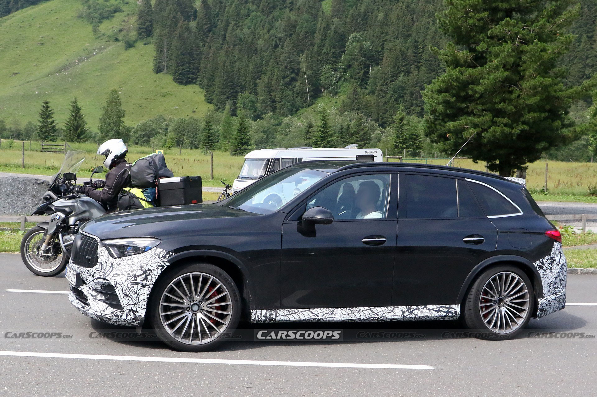 The 2023 Mercedes-AMG GLC 63 Is Shaping Up To Be A 671 HP Plug-In Hybrid Crossover
