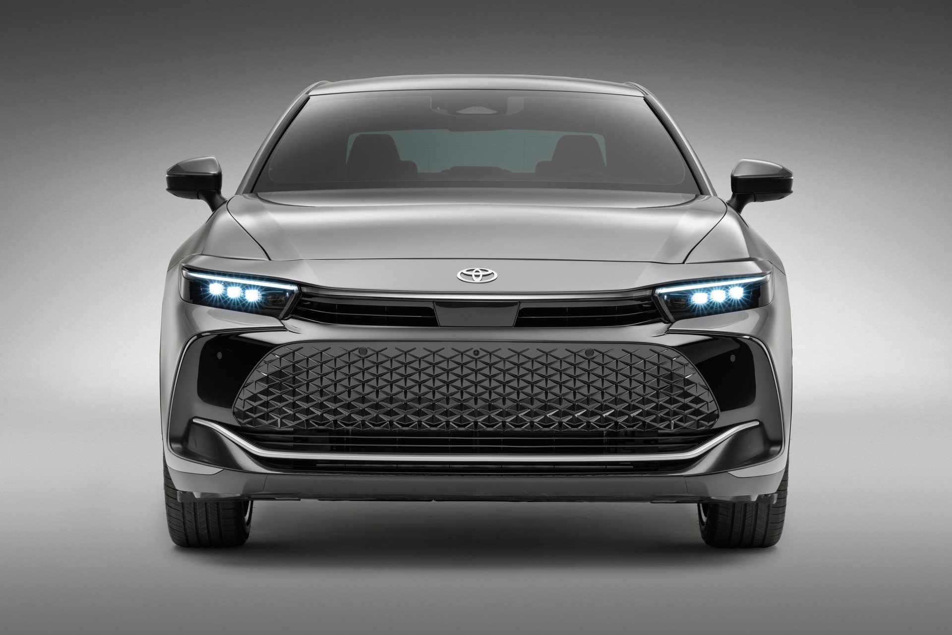 2023 Toyota Crown Debuts In America As A Re-Imagined Full-Size Sedan For The Crossover Era