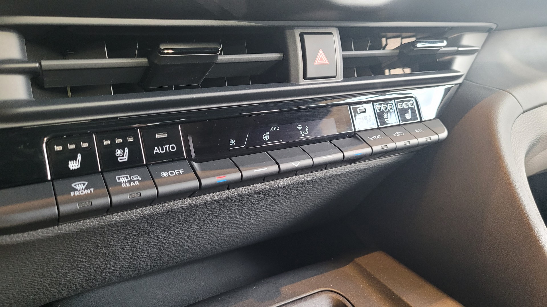 2023 Toyota Crown Debuts In America As A Re-Imagined Full-Size Sedan For The Crossover Era