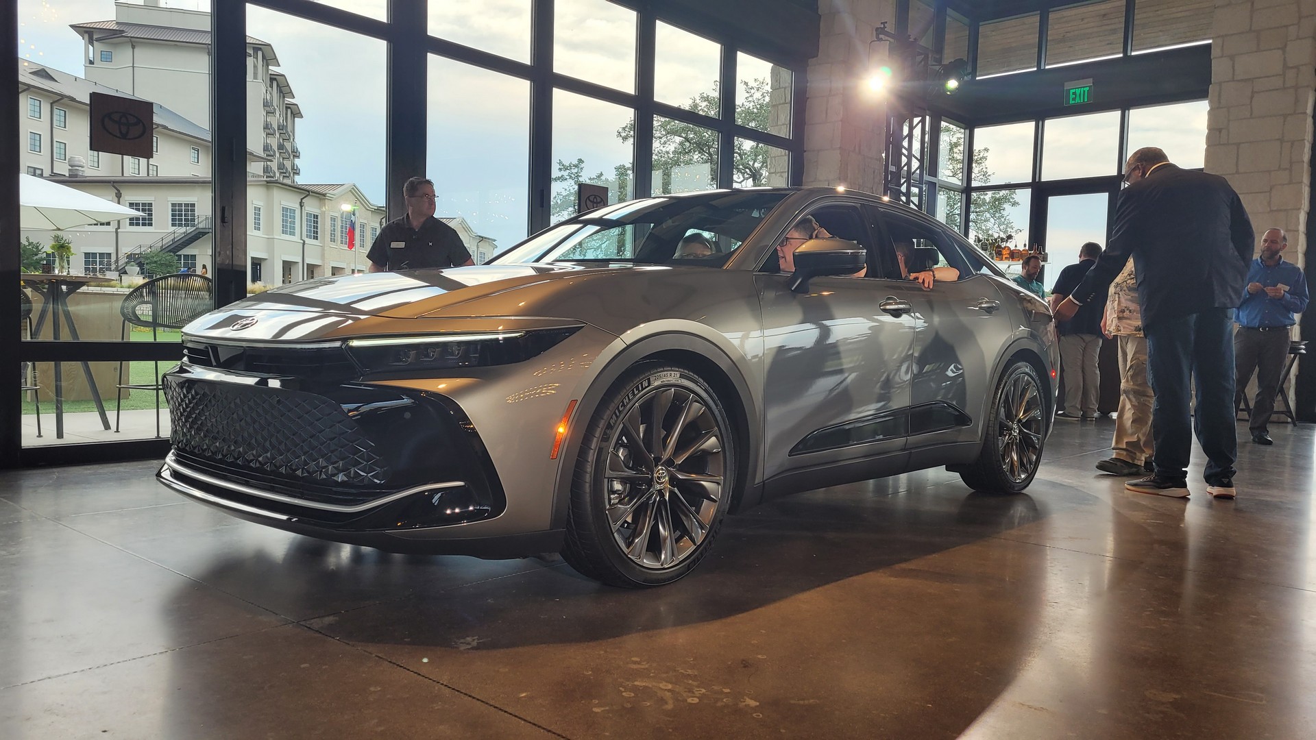 2023 Toyota Crown Debuts In America As A Re-Imagined Full-Size Sedan For The Crossover Era