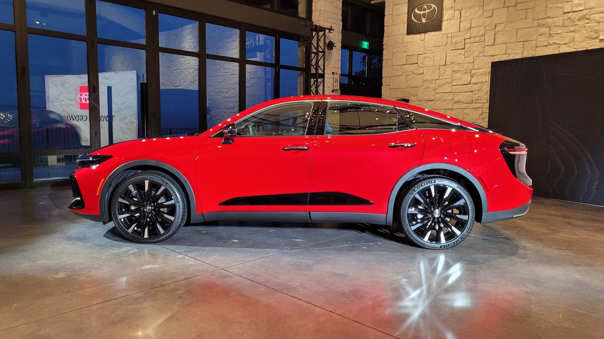 First Look: The 2023 Toyota Crown Is A Quirky, Crossover-ish Sedan That’s Replacing The Avalon