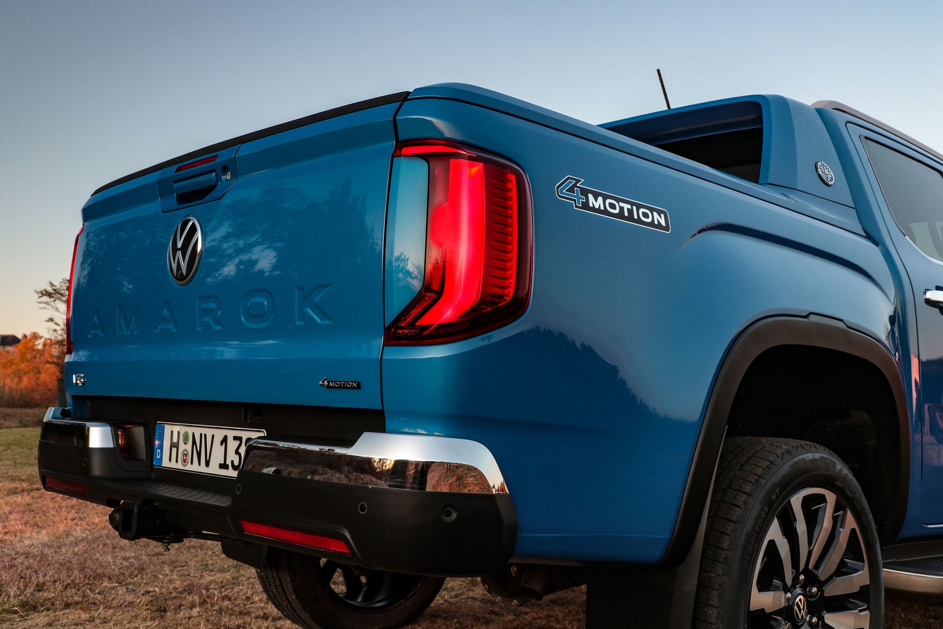 Bigger, Bolder 2023 Volkswagen Amarok Pickup Truck Has Up to 298 HP