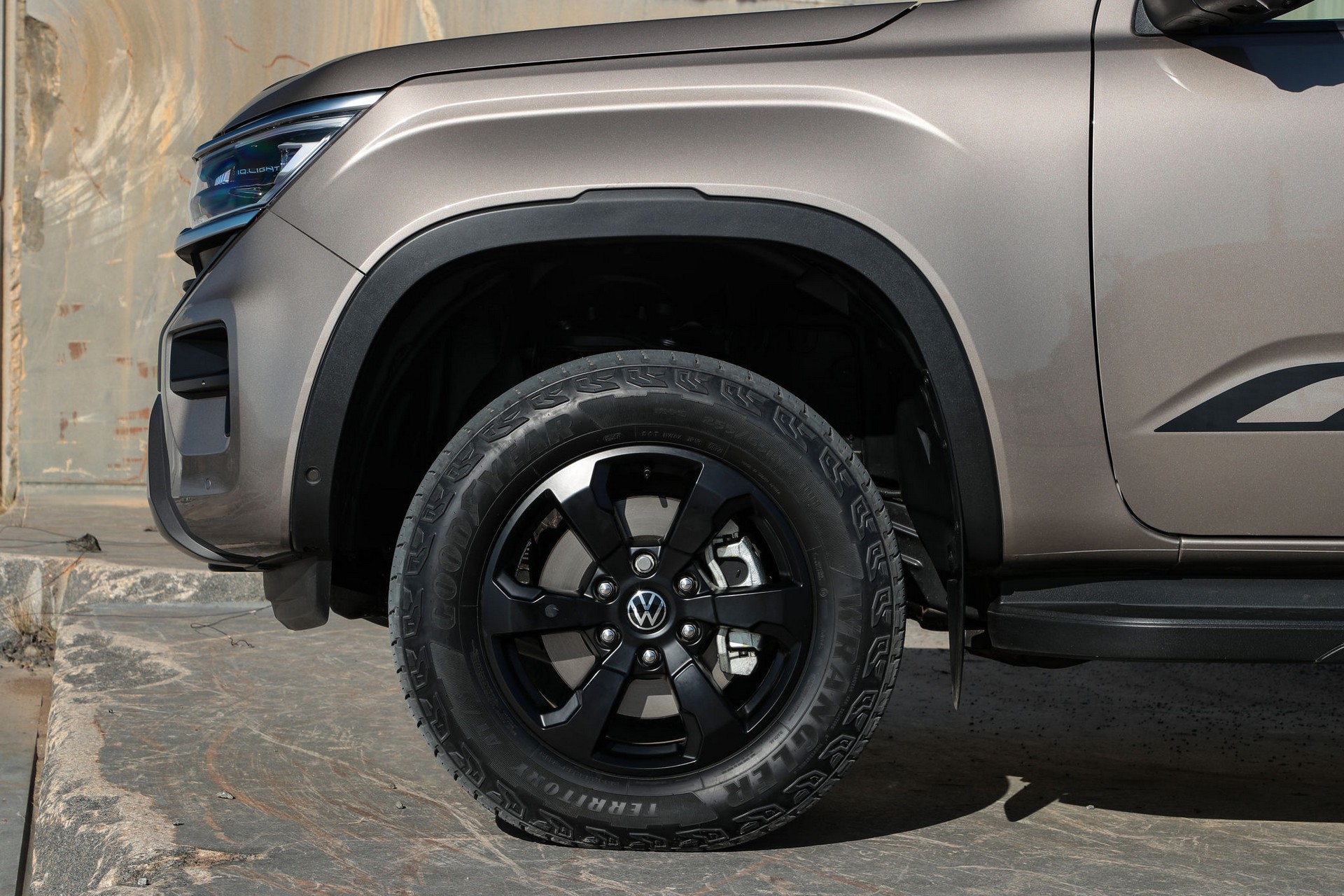 Bigger, Bolder 2023 Volkswagen Amarok Pickup Truck Has Up to 298 HP