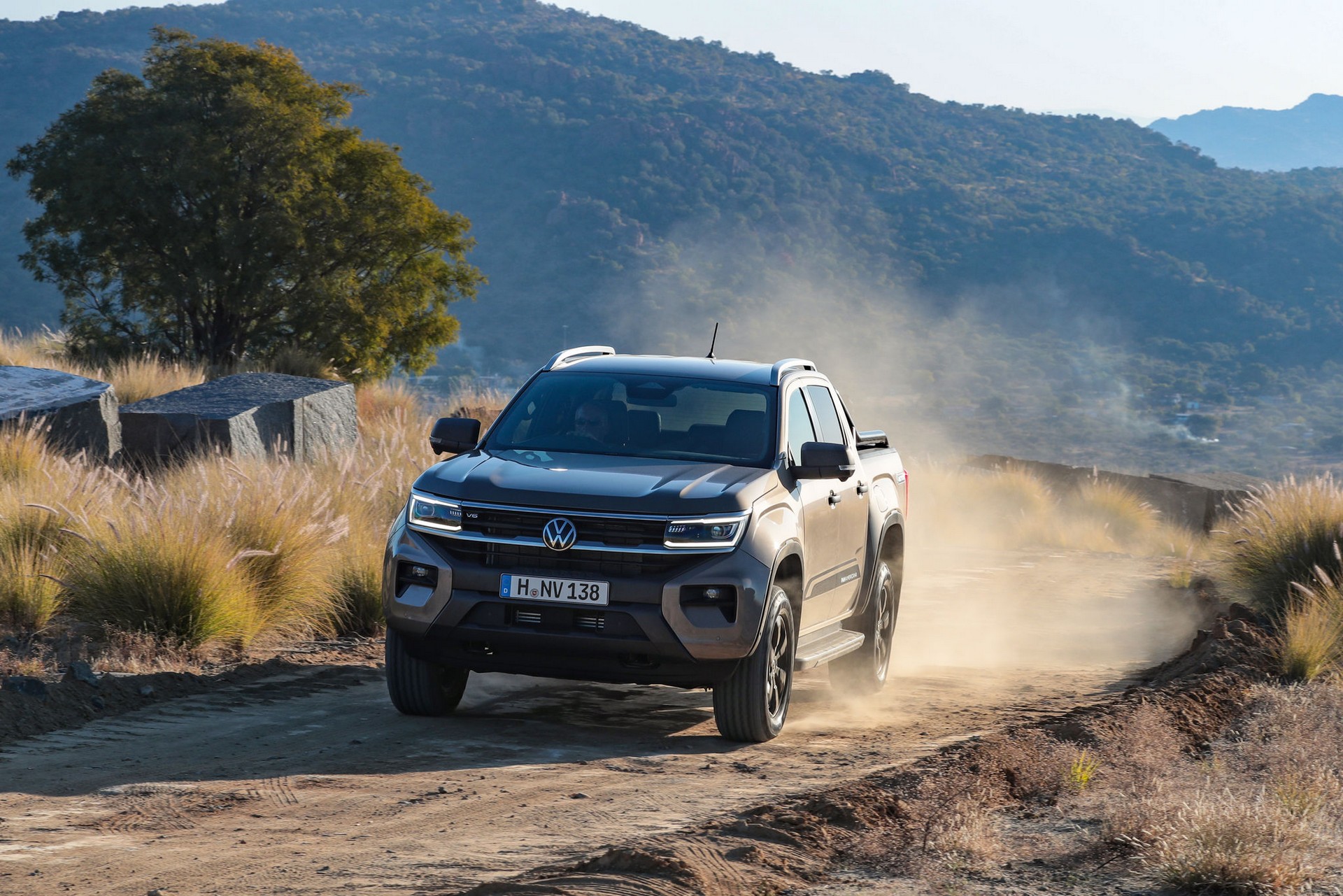 Bigger, Bolder 2023 Volkswagen Amarok Pickup Truck Has Up to 298 HP