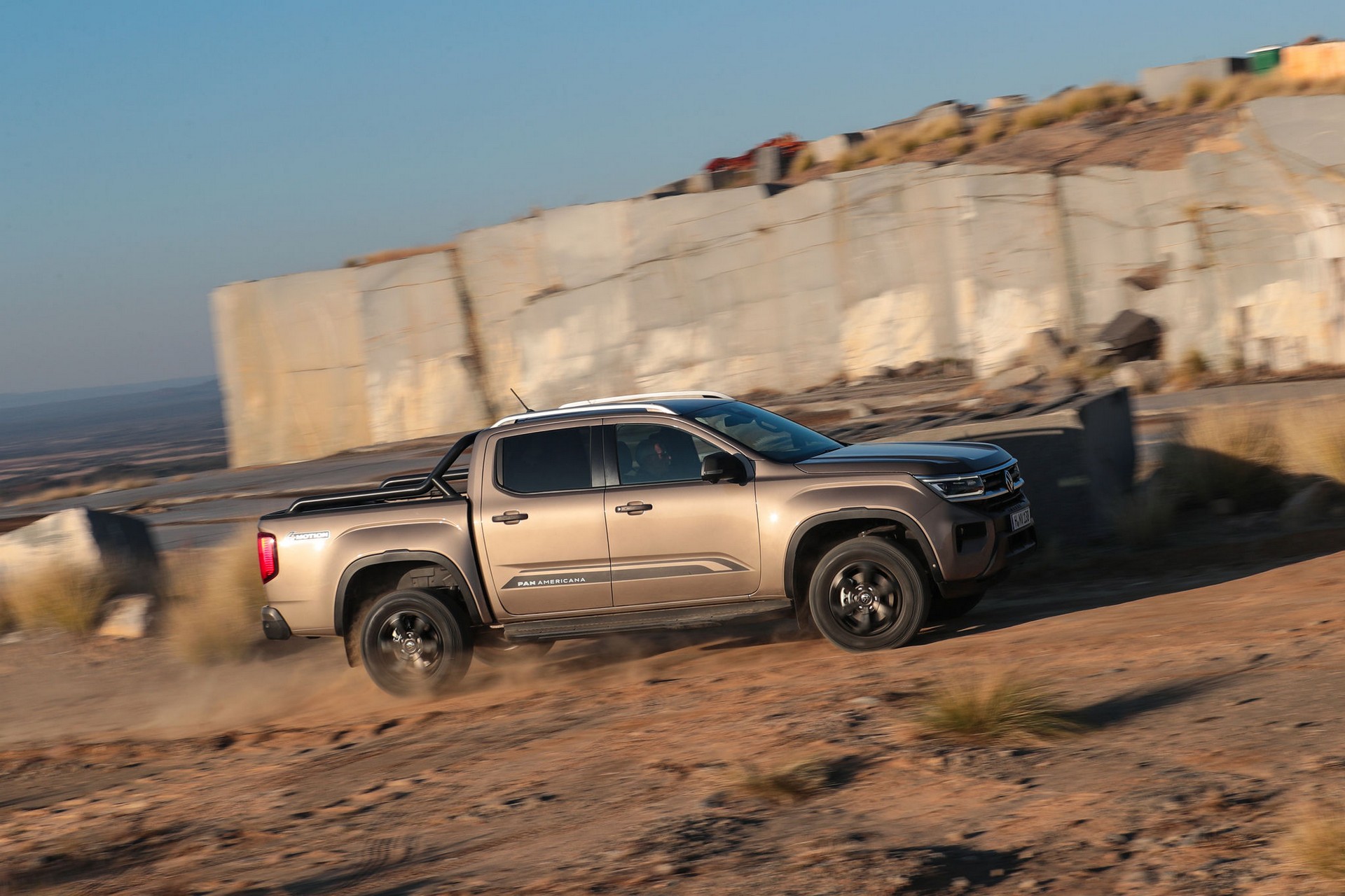 Bigger, Bolder 2023 Volkswagen Amarok Pickup Truck Has Up to 298 HP