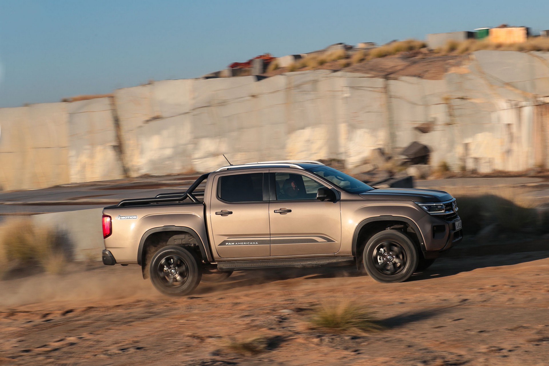 Bigger, Bolder 2023 Volkswagen Amarok Pickup Truck Has Up to 298 HP