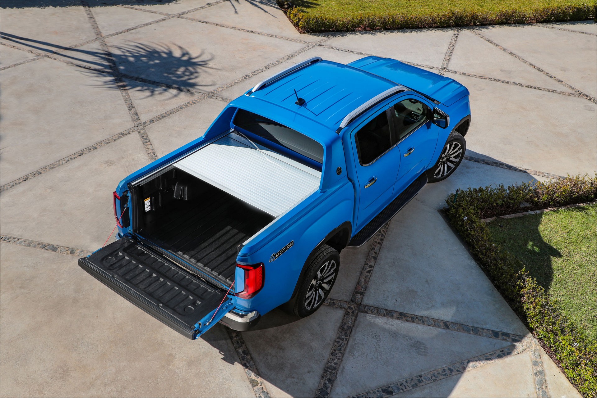 Bigger, Bolder 2023 Volkswagen Amarok Pickup Truck Has Up to 298 HP