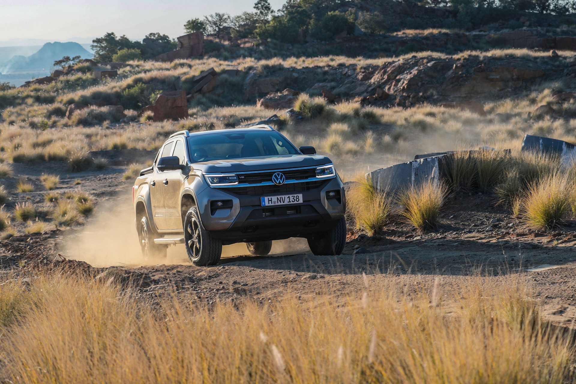 Bigger, Bolder 2023 Volkswagen Amarok Pickup Truck Has Up to 298 HP