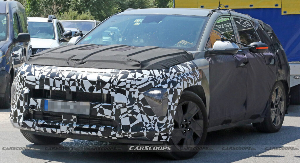  The 2024 Hyundai Kona Is Shaping Up To Be A More Attractive, Eco-Friendly Crossover