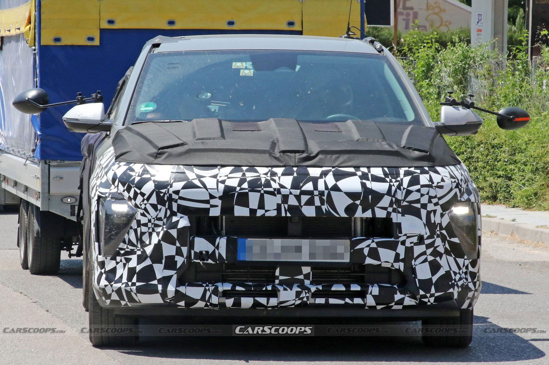 The 2024 Hyundai Kona Is Shaping Up To Be A More Attractive, Eco-Friendly Crossover