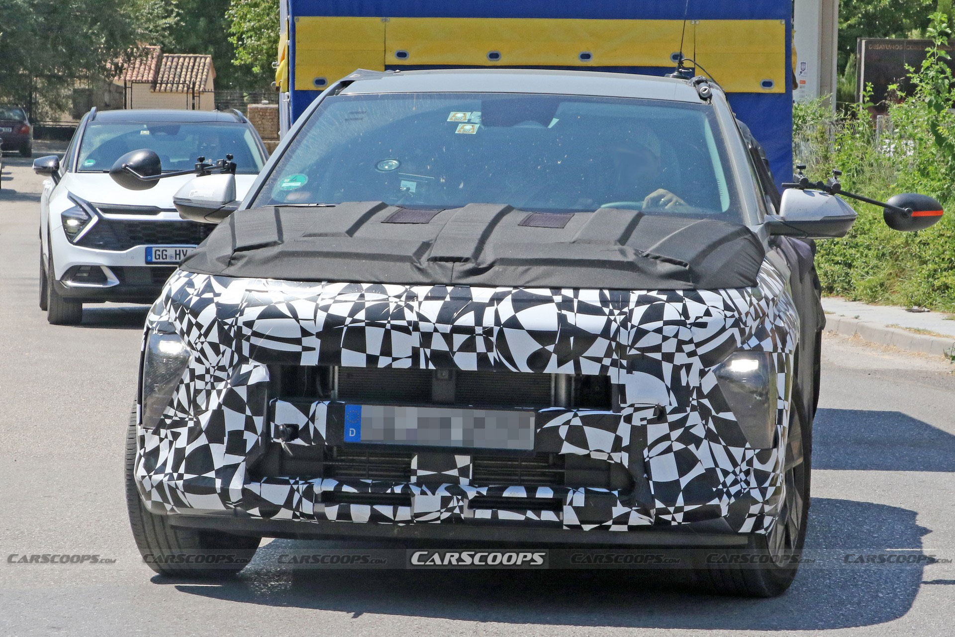 The 2024 Hyundai Kona Is Shaping Up To Be A More Attractive, Eco-Friendly Crossover