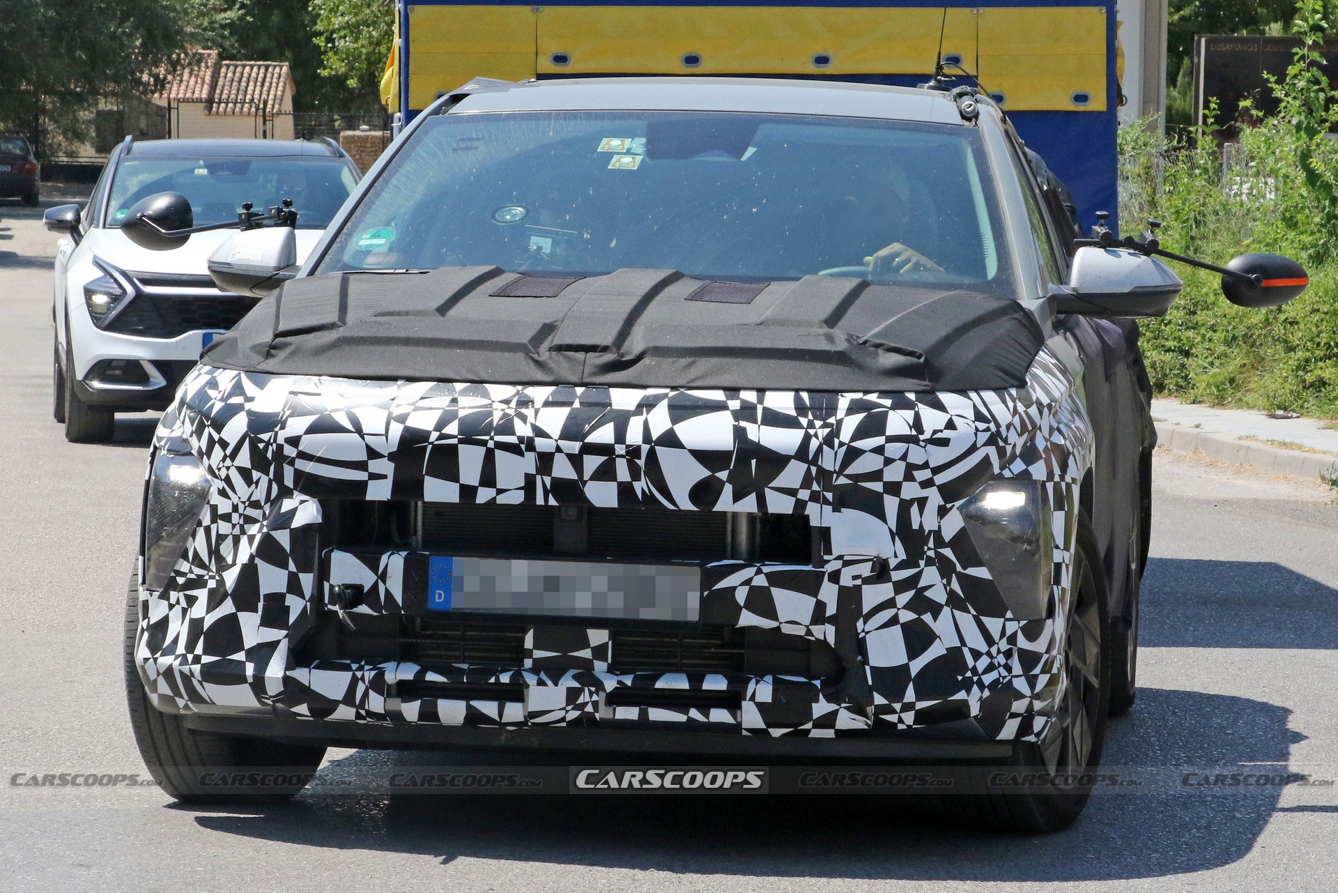 The 2024 Hyundai Kona Is Shaping Up To Be A More Attractive, Eco-Friendly Crossover