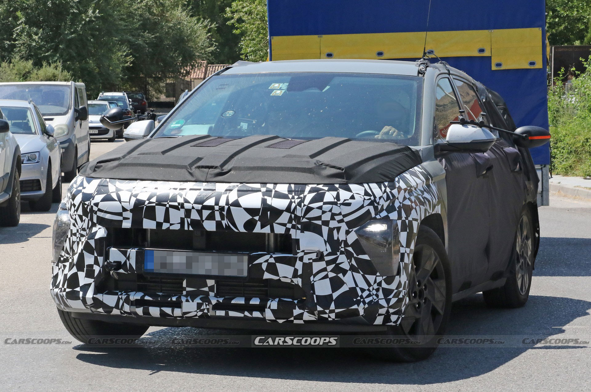 The 2024 Hyundai Kona Is Shaping Up To Be A More Attractive, Eco-Friendly Crossover