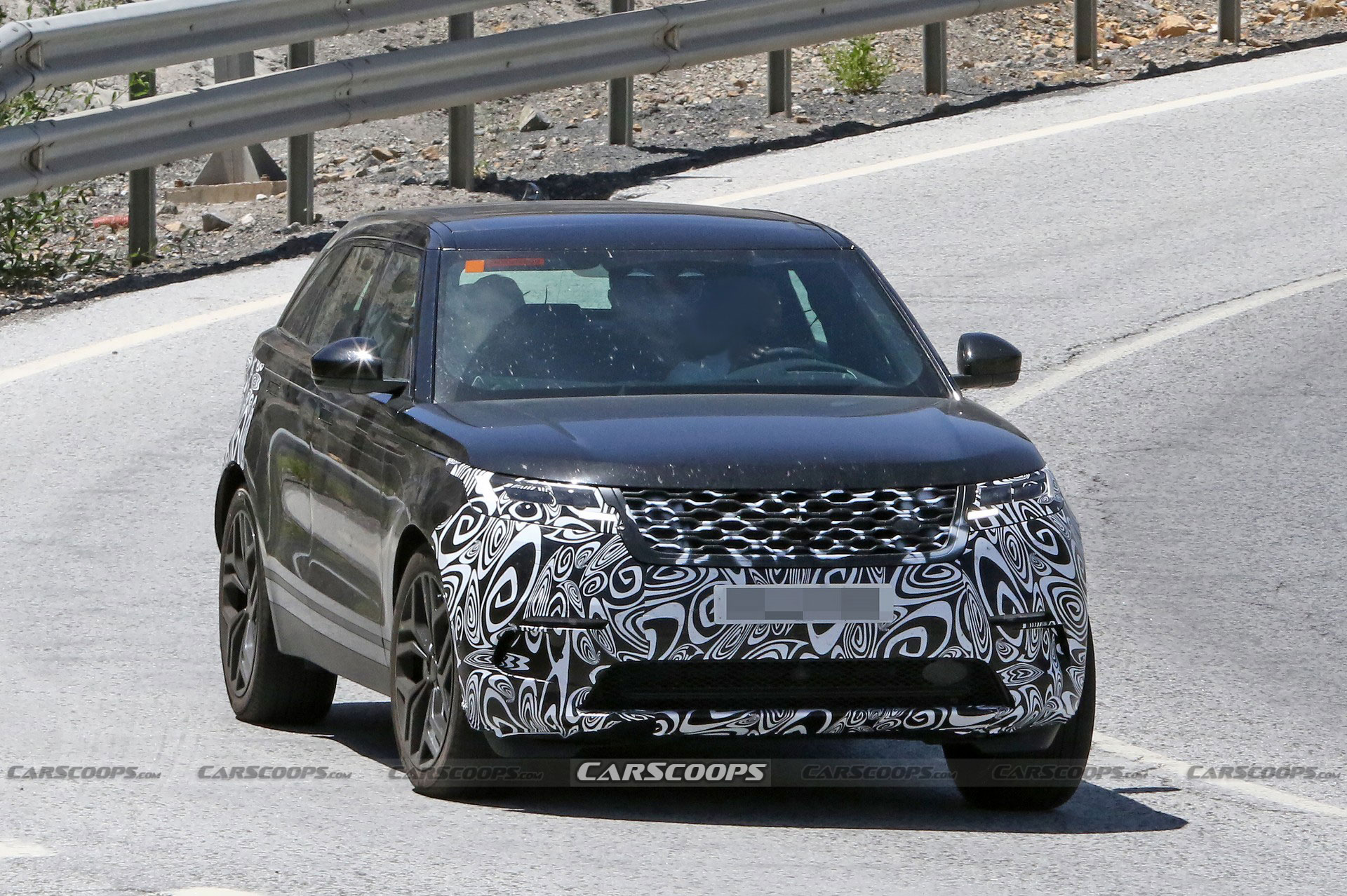 2024 Range Rover Velar Spied, Appears Ready For A Mild Facelift