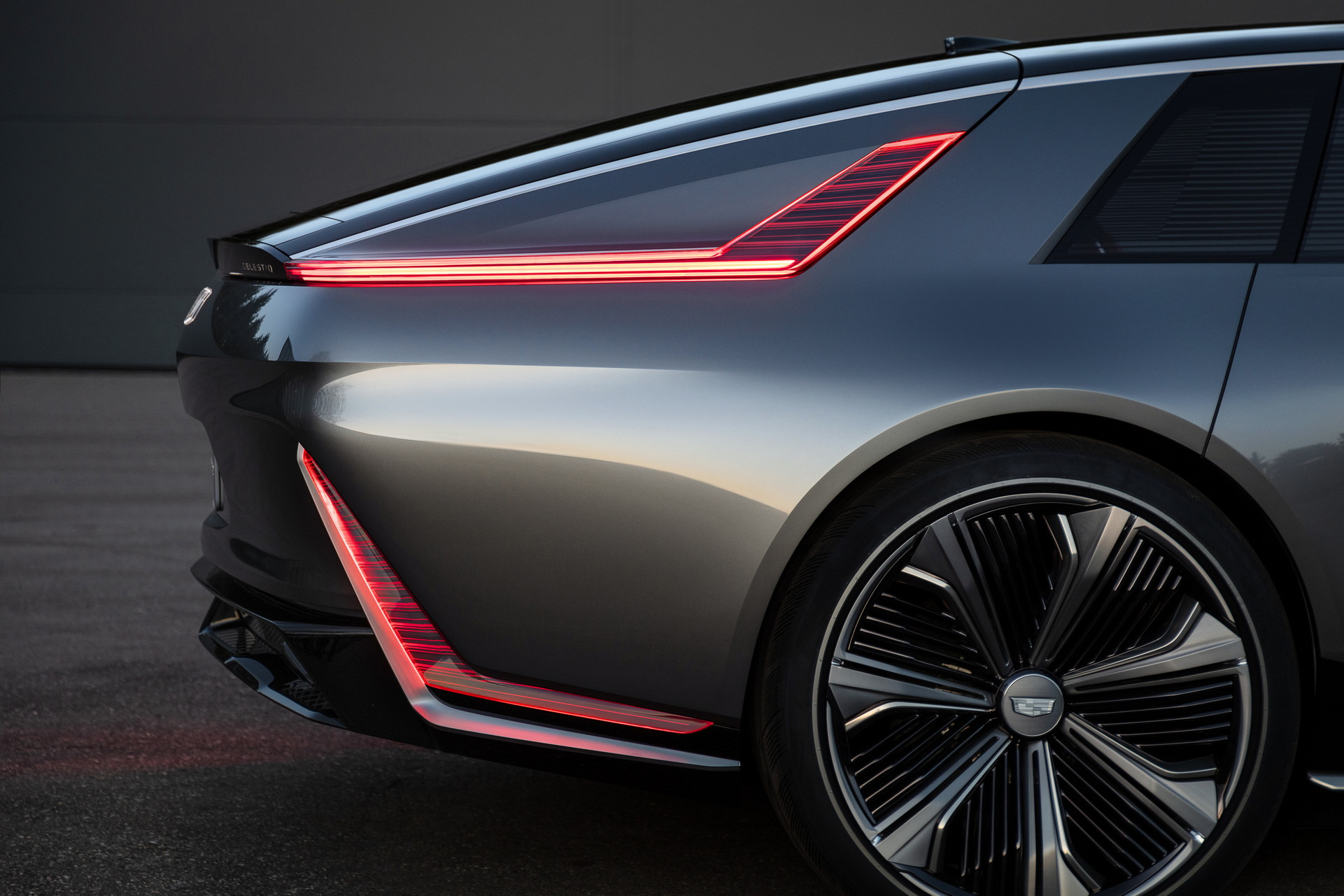 2025 Cadillac Celestiq-V: Crystal Ball-Gazing A Super-Performance Version Of The Electric Sedan