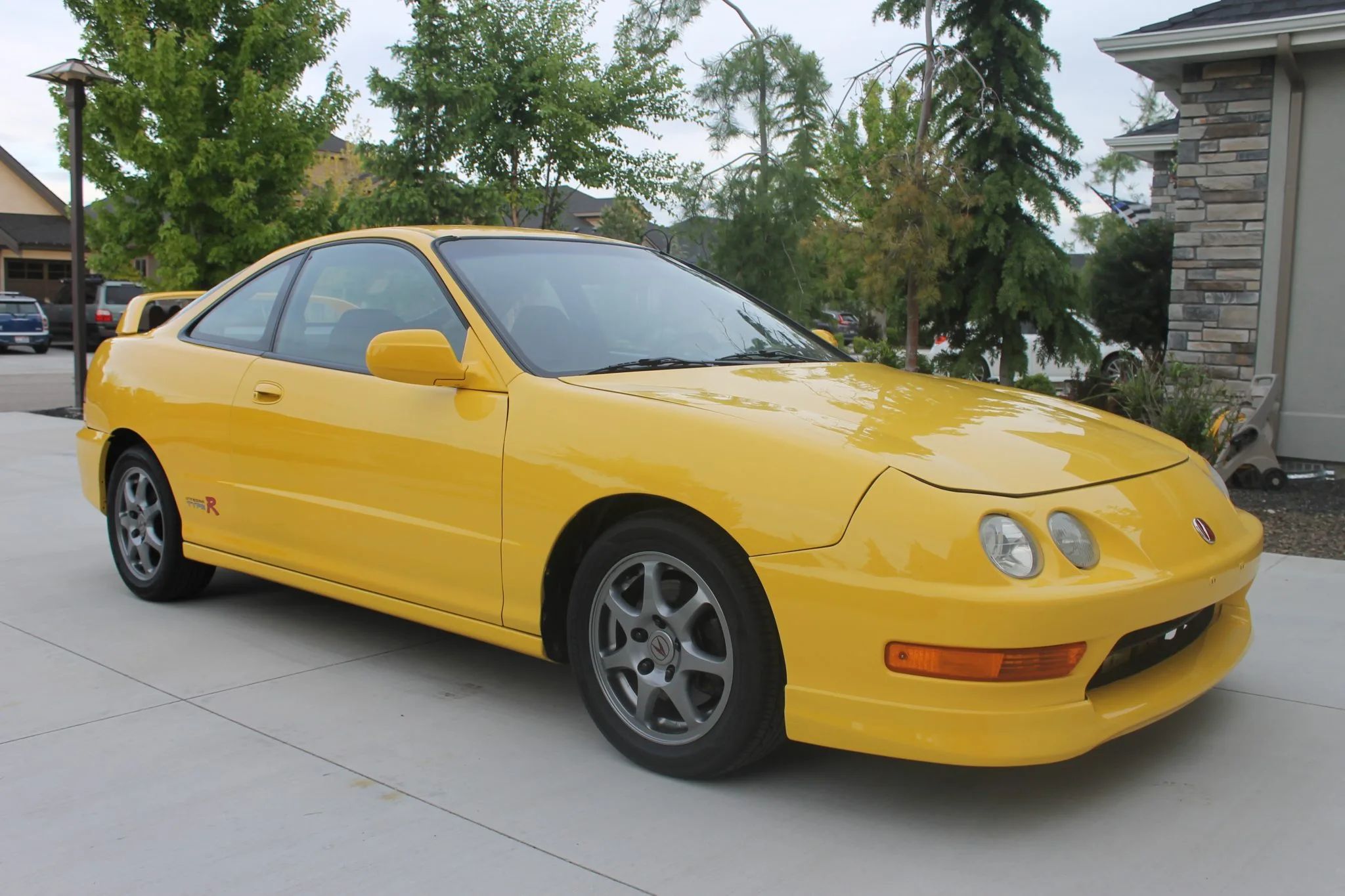 It’s Not Too Early To Ask Santa For This 2001 Acura Integra Type R