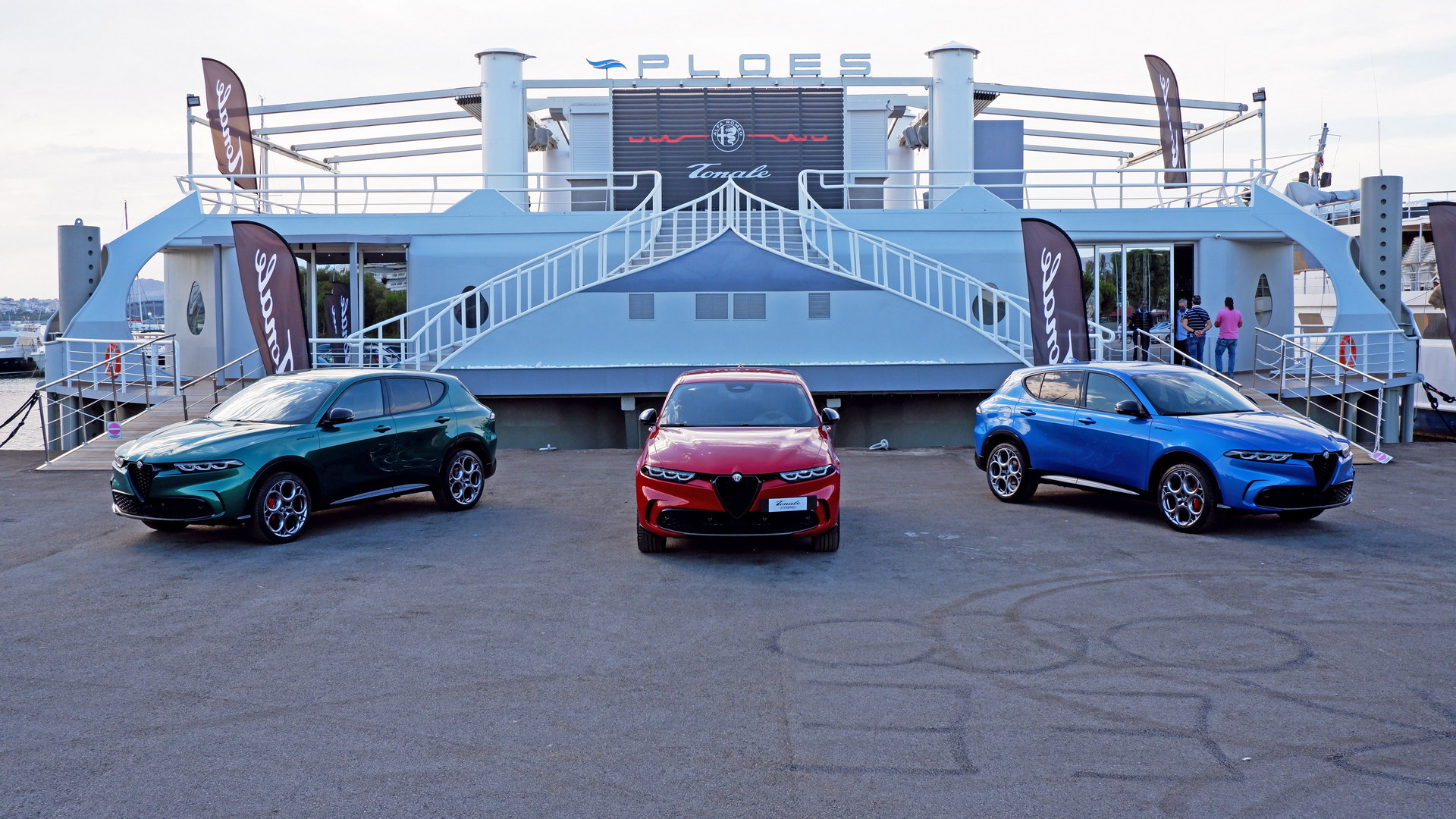 We Get Up Close To The New 2023 Alfa Romeo Tonale Compact SUV