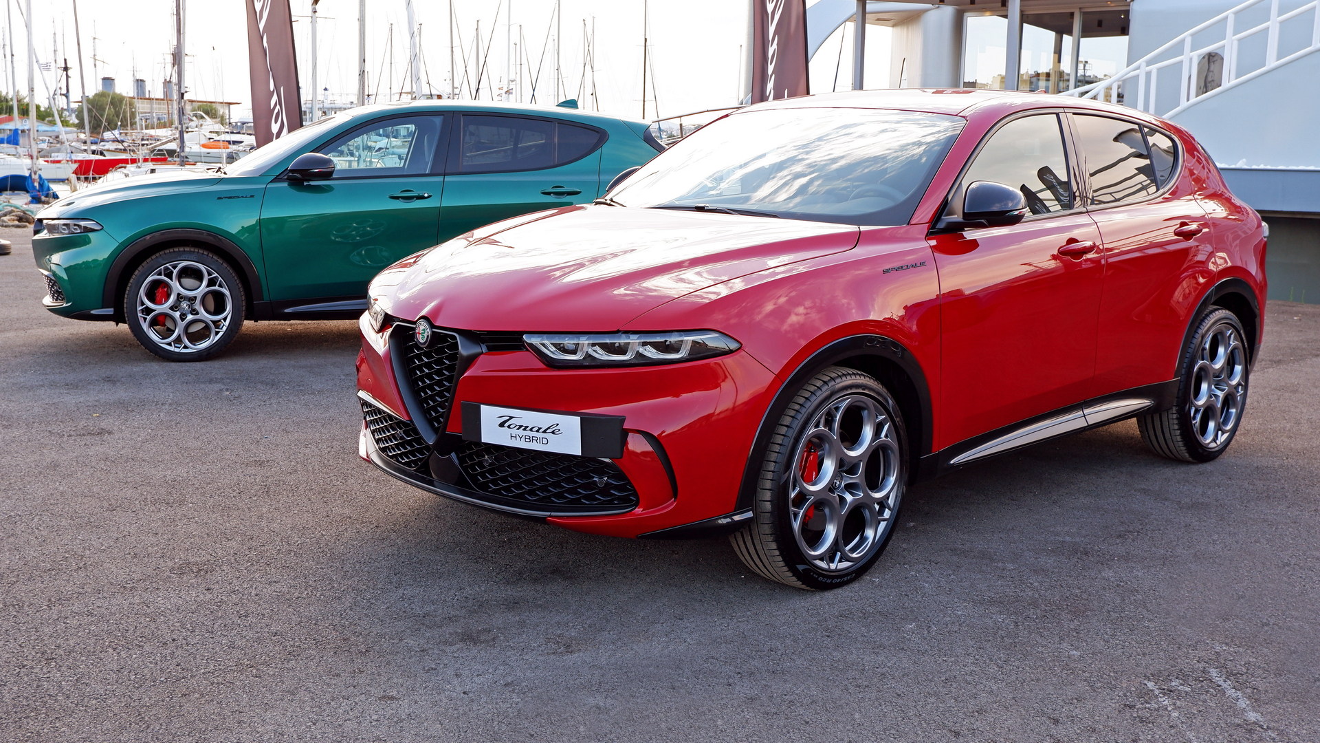 We Get Up Close To The New 2023 Alfa Romeo Tonale Compact SUV