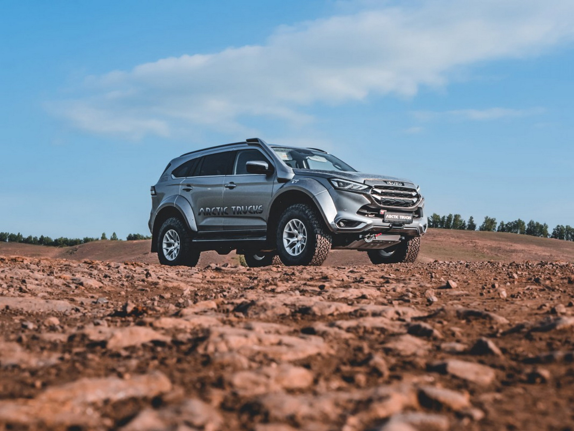 Arctic Trucks Turns The Isuzu MU-X Into An Off-Road Animal