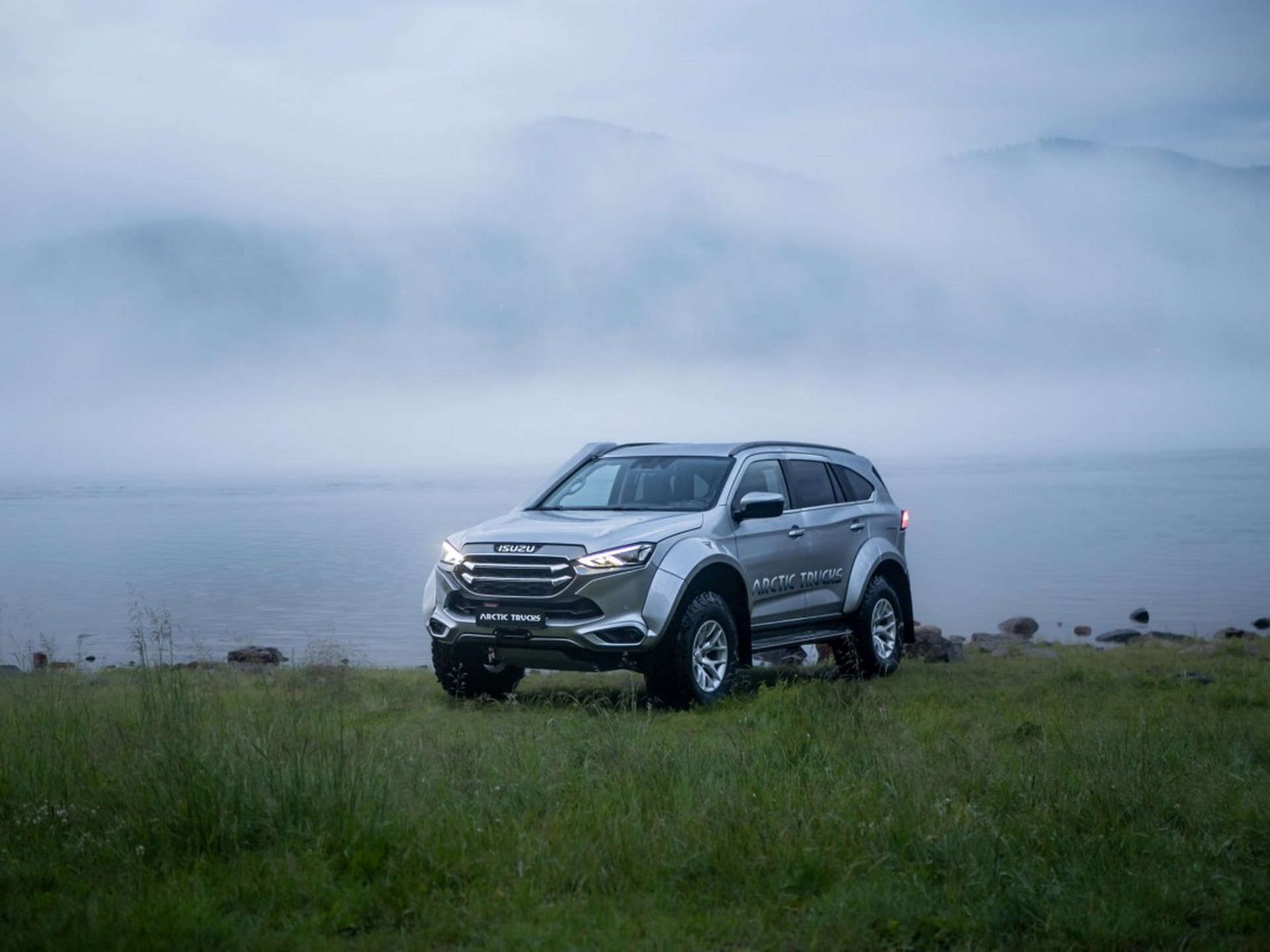 Arctic Trucks Turns The Isuzu MU-X Into An Off-Road Animal