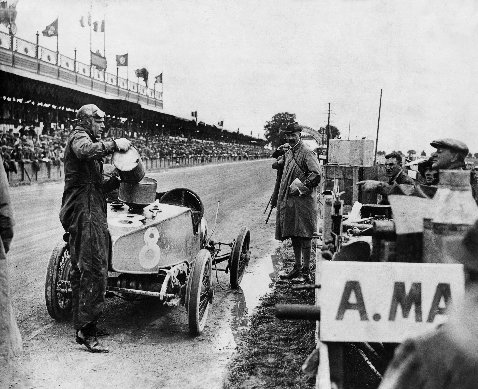 Sebastian Vettel To Drive Aston Martin Grand Prix Racer From 1922 In France This Weekend