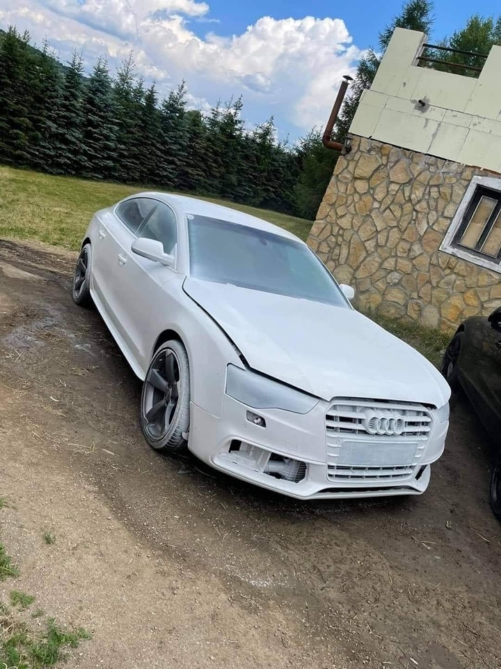 A Toddler Could Probably Give This Audi A5 A Better Paint Job