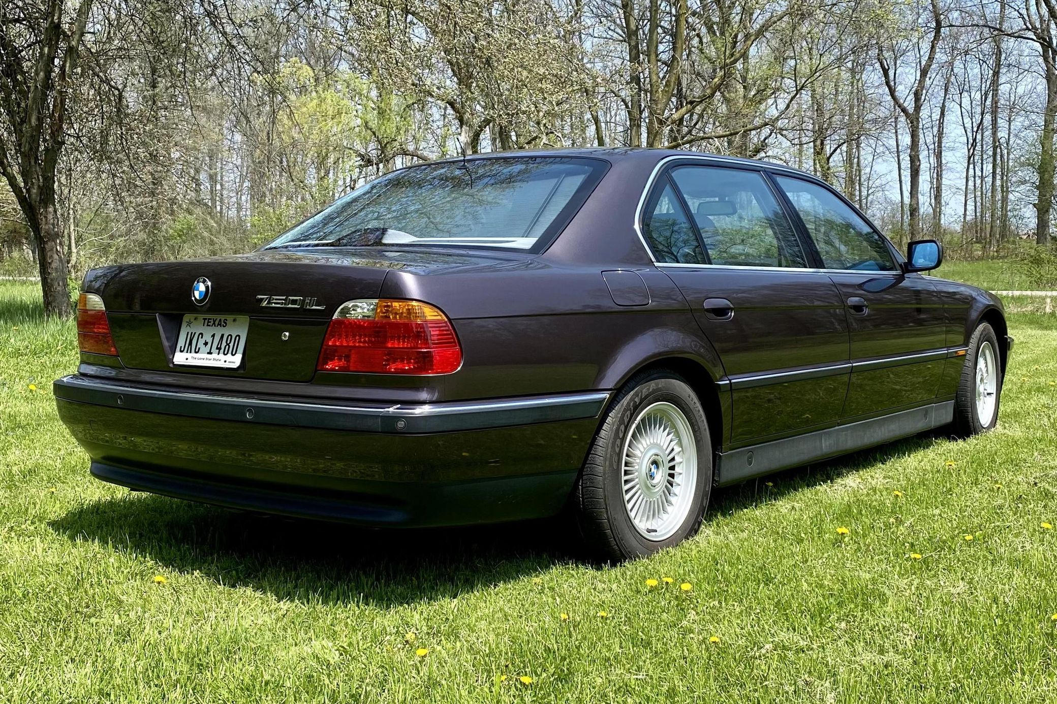 Purple Works Perfectly On This 1997 BMW 750iL