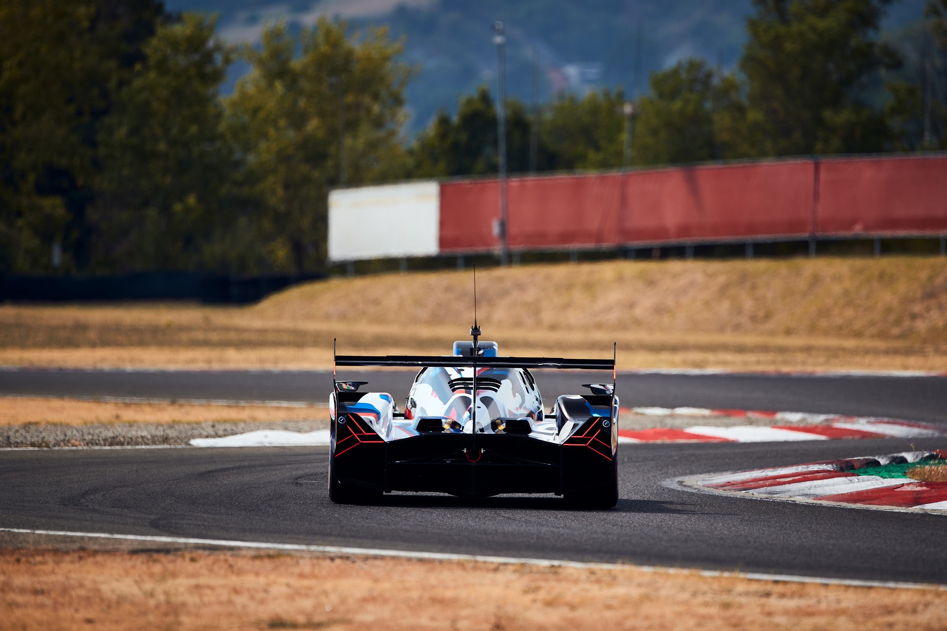 BMW Returning To Le Mans In 2024 With M Hybrid V8