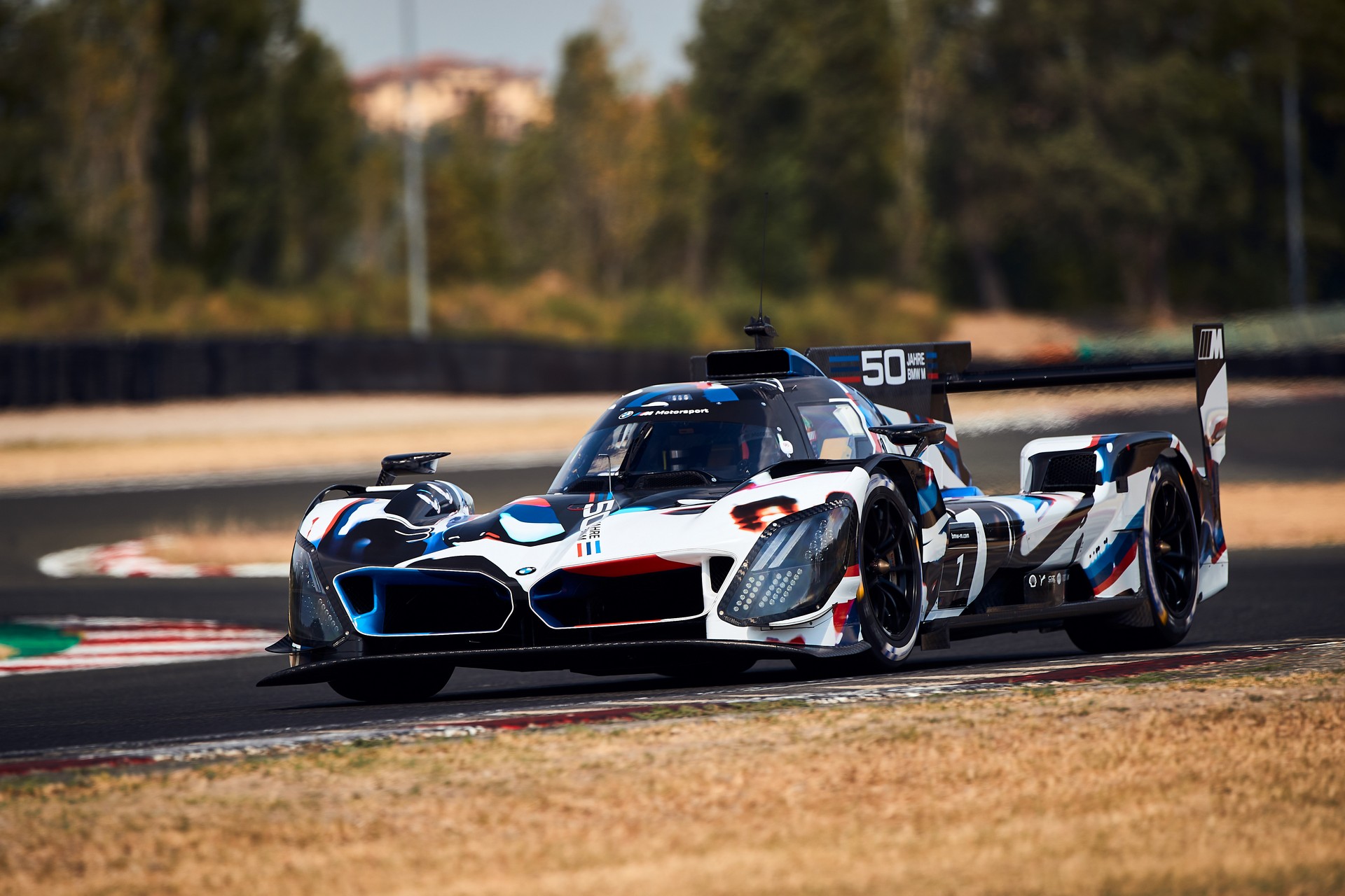 BMW Returning To Le Mans In 2024 With M Hybrid V8