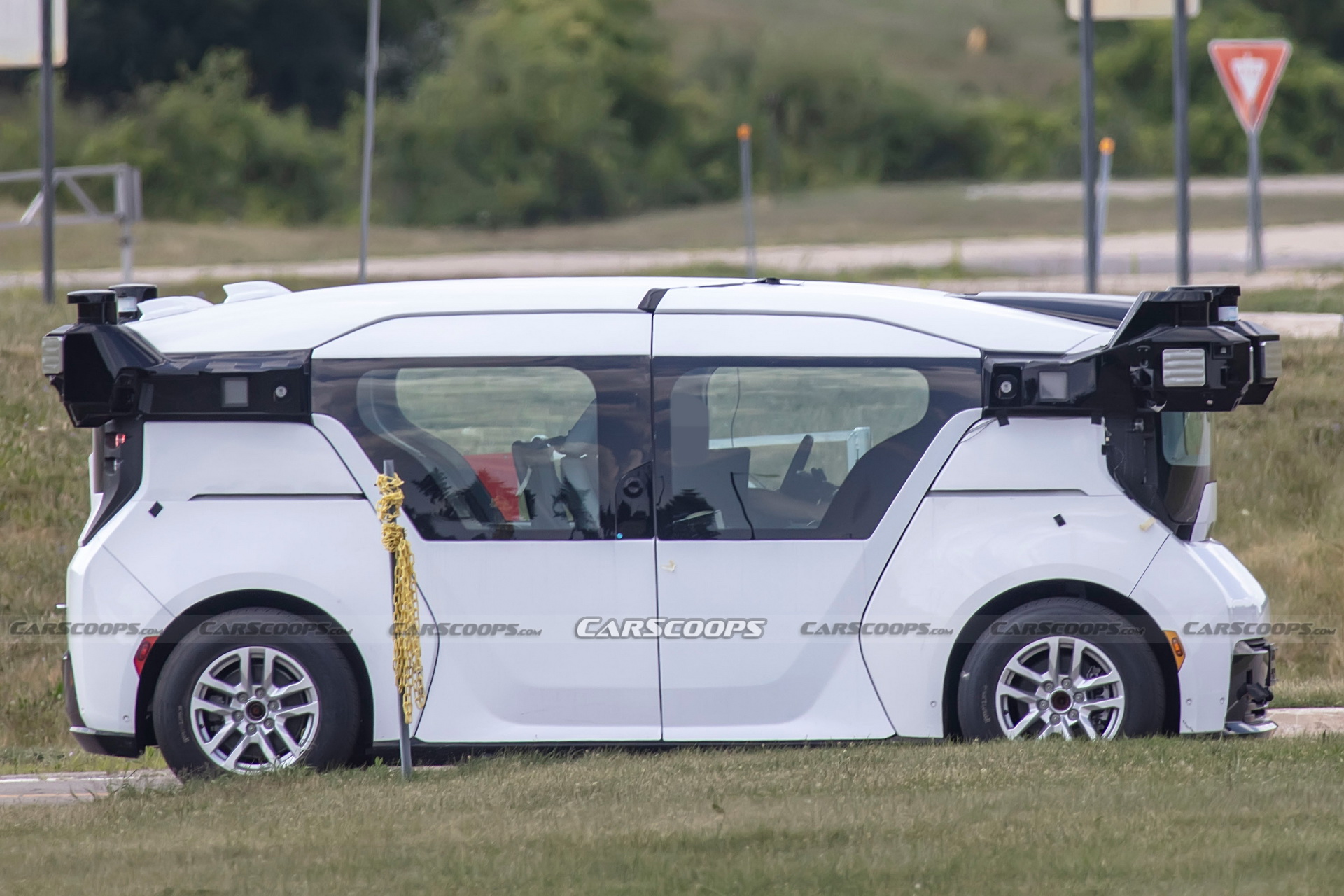 Cruise Snapped Putting The Origin Through Its Paces Before Production Begins