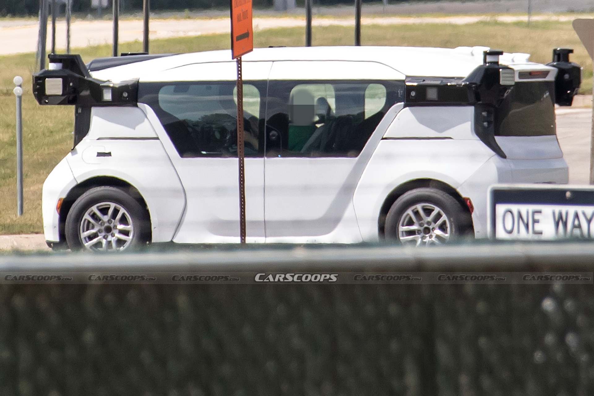 Cruise Snapped Putting The Origin Through Its Paces Before Production Begins