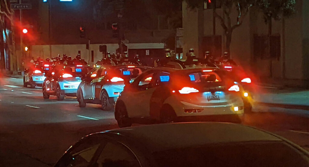  Swarm Of Cruise Robotaxis Got Confused And Blocked Off A San Francisco Street