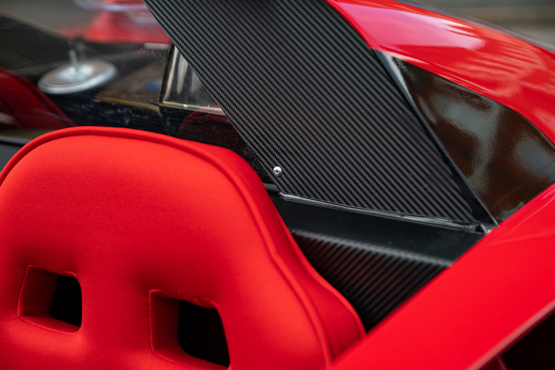 This Fancy Go Kart Is Shaped After The Iconic Ferrari F40