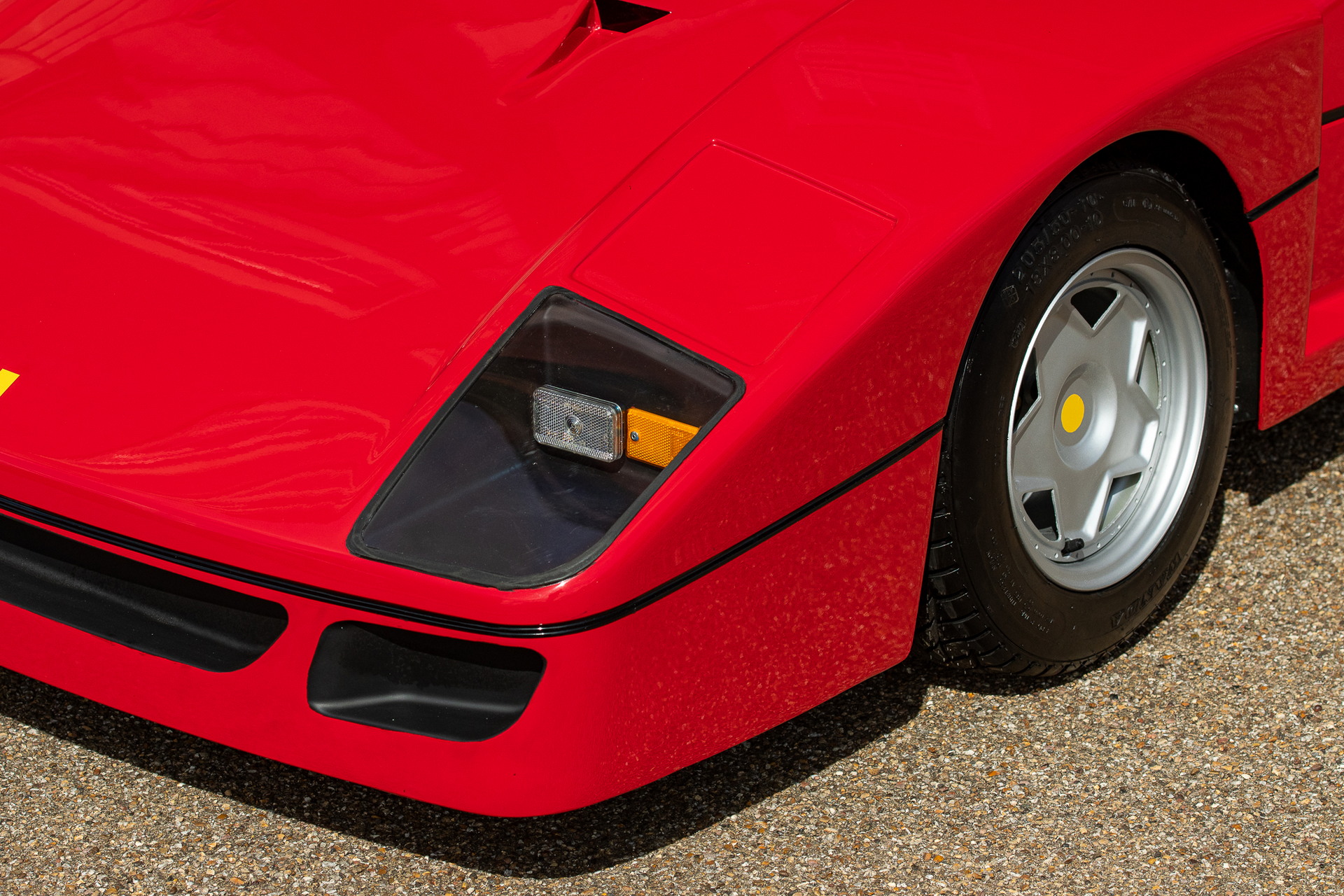 This Fancy Go Kart Is Shaped After The Iconic Ferrari F40