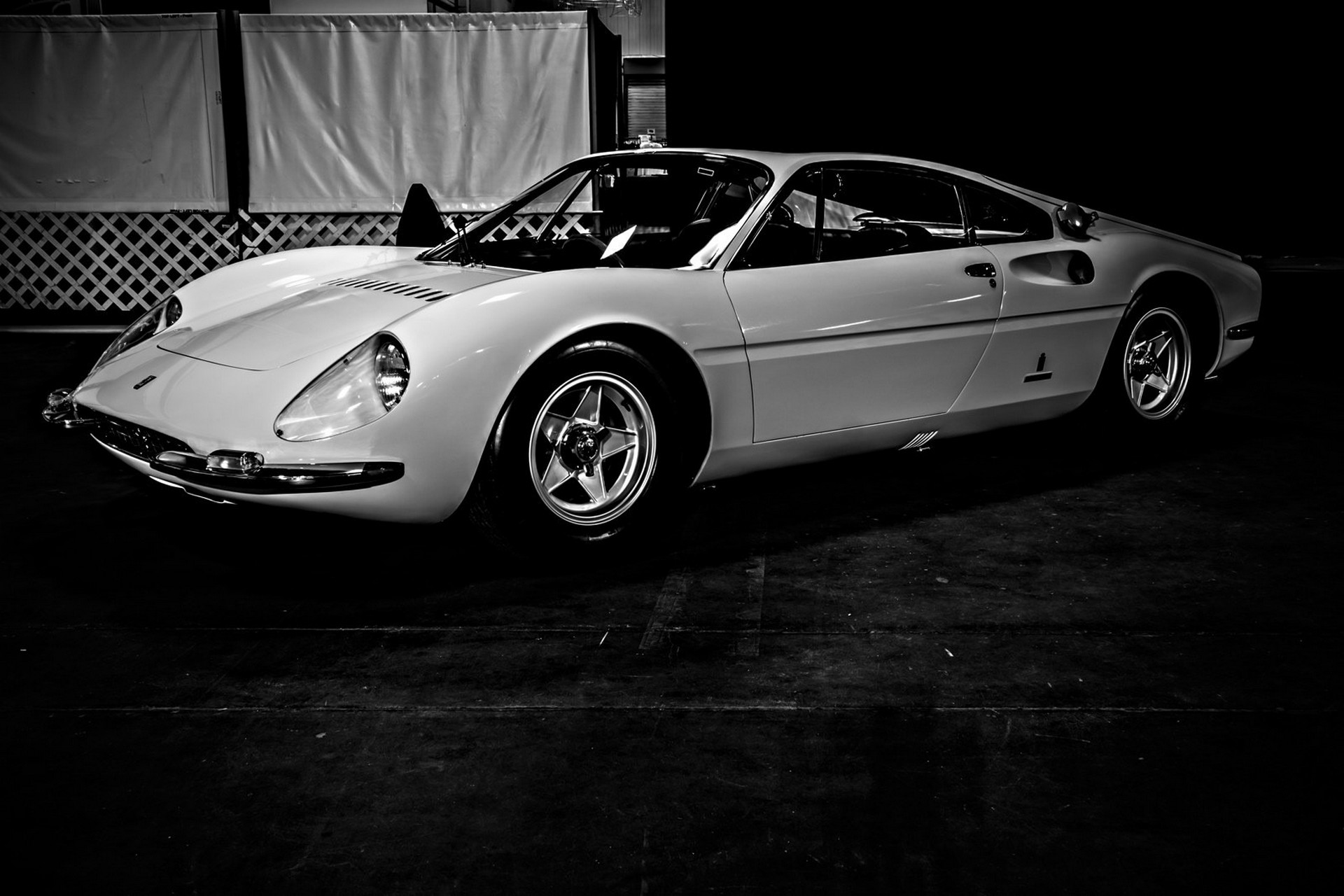 Concours Of Elegance Celebrating Ferrari’s 75th Anniversary With Huge Display In The UK