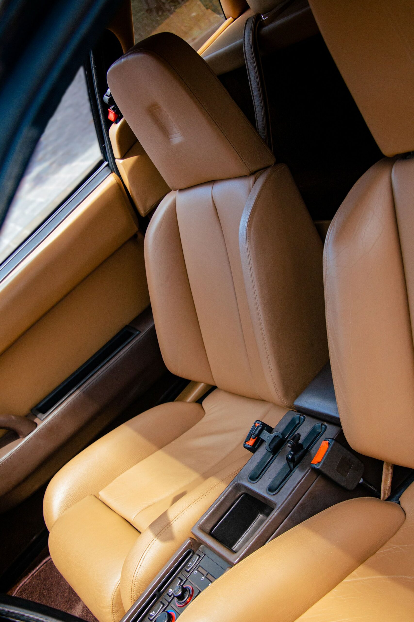 Unique 1988 Ferrari Testarossa Will Stun You With Its Marrone Metallizzato Paint