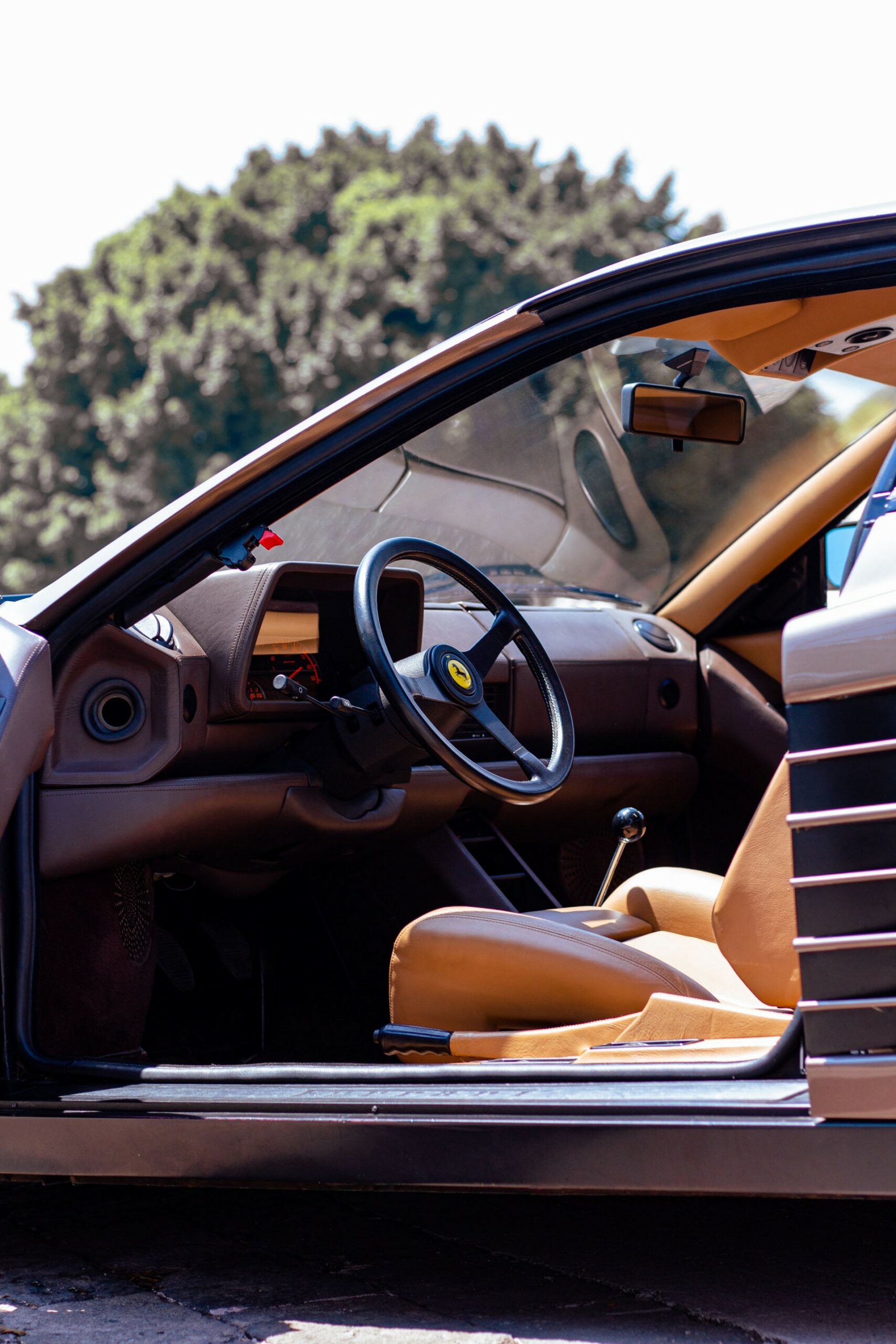 Unique 1988 Ferrari Testarossa Will Stun You With Its Marrone Metallizzato Paint