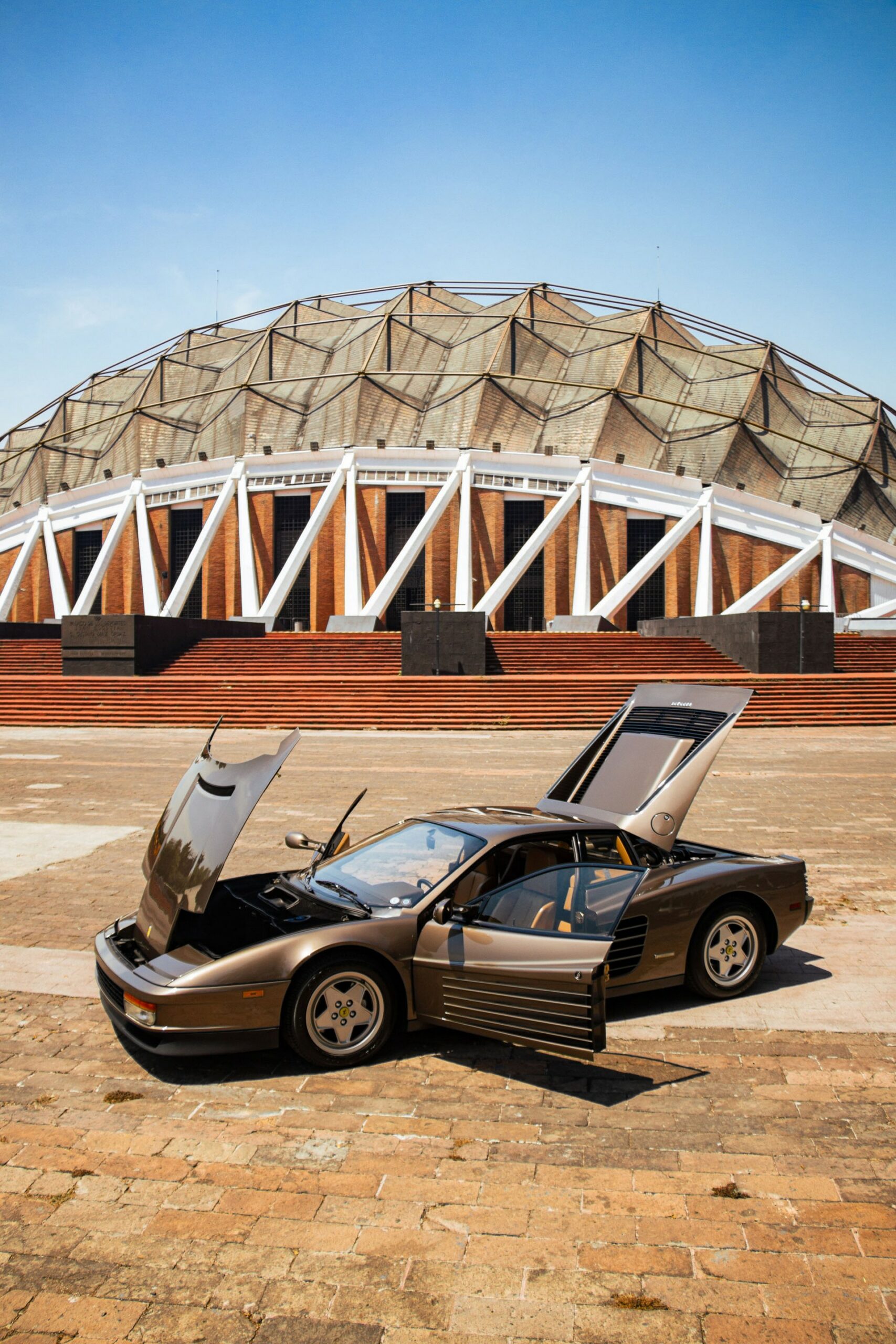 Unique 1988 Ferrari Testarossa Will Stun You With Its Marrone Metallizzato Paint