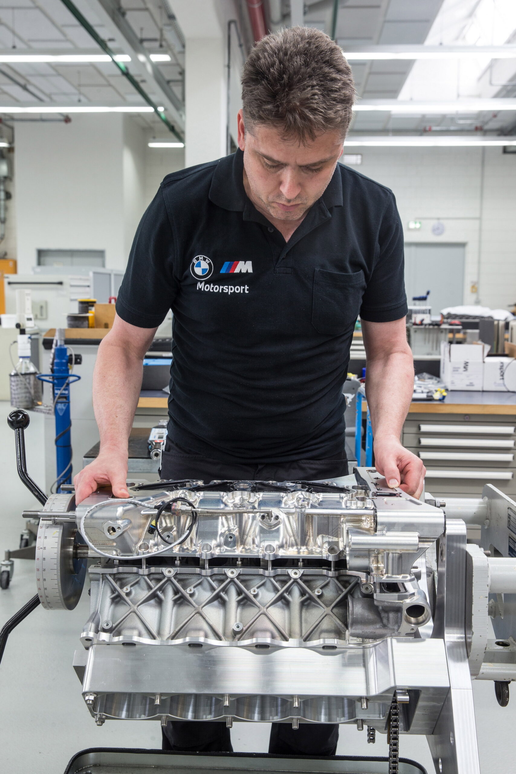 BMW’s M Division Details The Inner Workings Of Its Hybrid V8 Turbo Engine For LMDh Racing