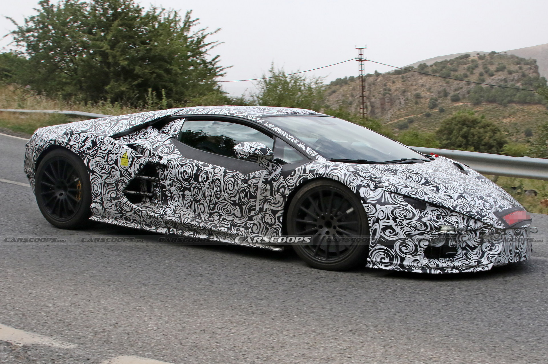 Get A Closer Look To The Lamborghini Aventador’s Electrified Successor