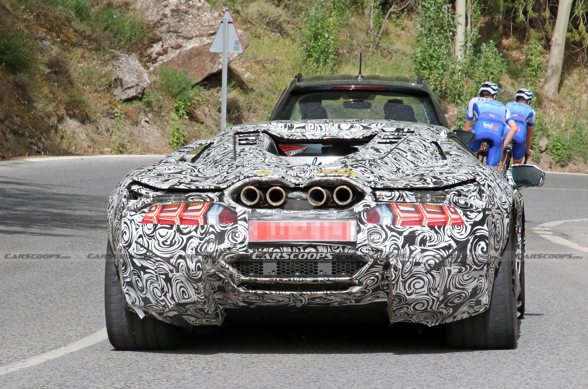 Get A Closer Look To The Lamborghini Aventador’s Electrified Successor