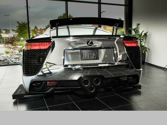 No One Is Willing To Buy This Chrome Lexus LFA For $1 Million